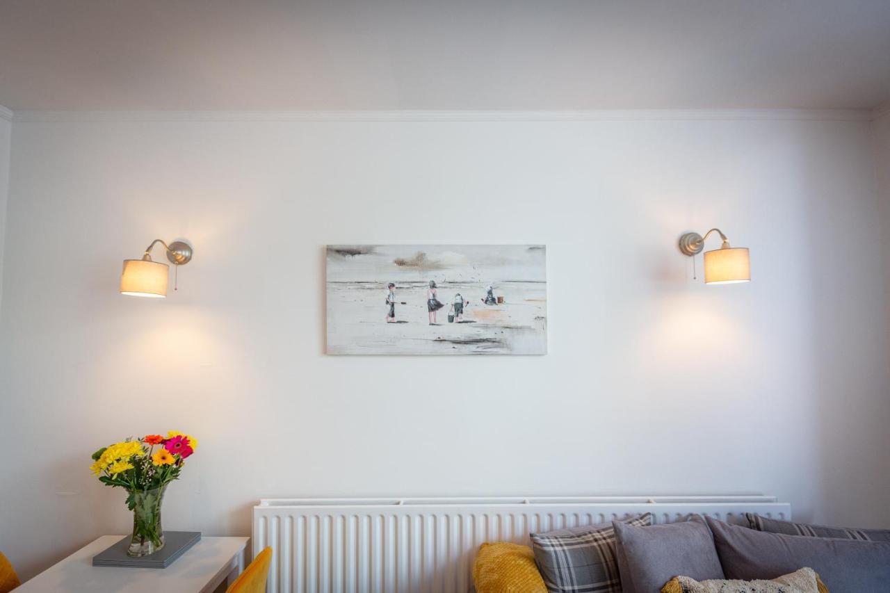 Charles Alexander Short Stay - Clifton Drive Beach Retreat ลิธึม เซนต์ แอนน์ส ภายนอก รูปภาพ